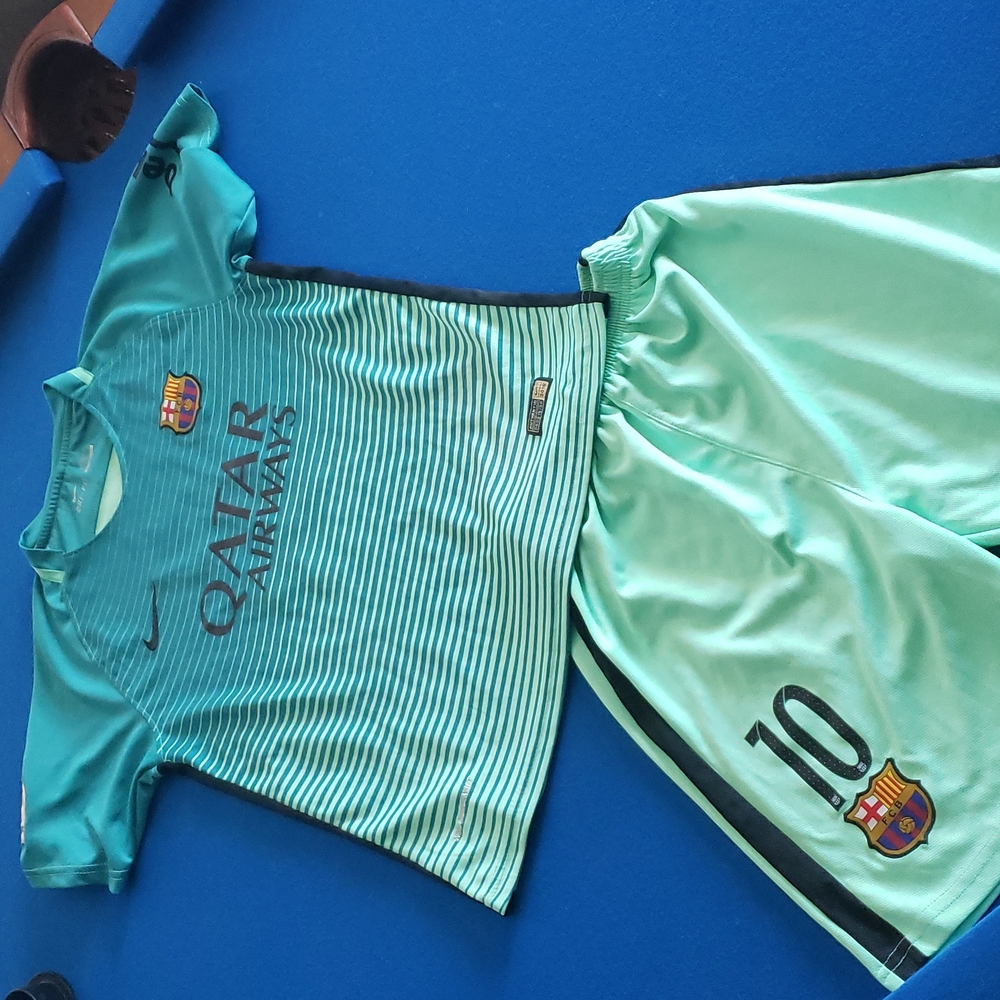 FCB Barcelona away jersey and short set Messi 10